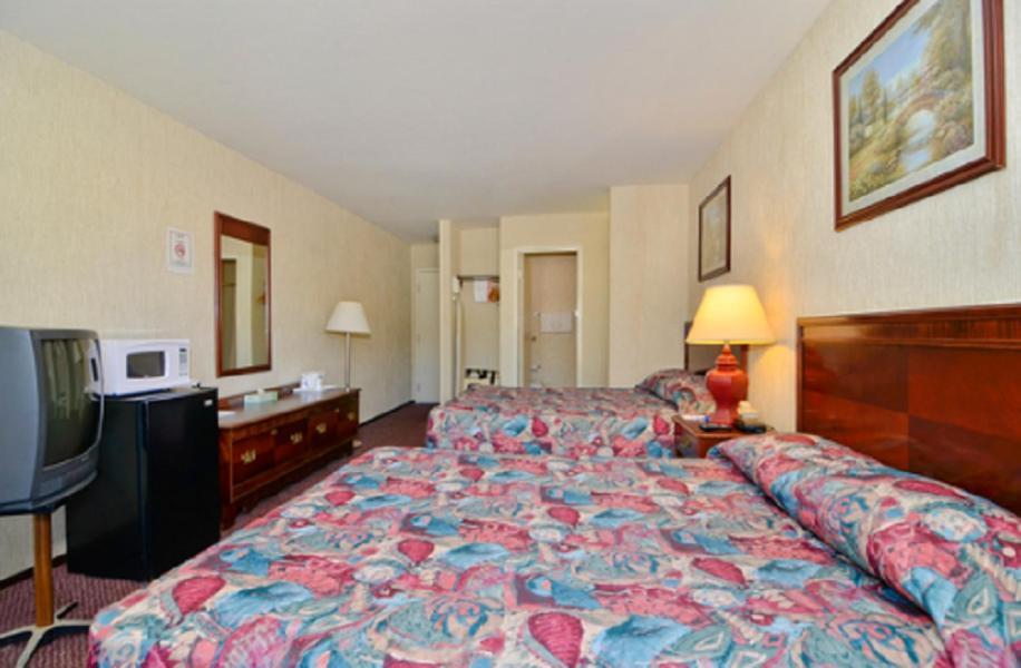 America'S Best Value Inn Of ナヴァト エクステリア 写真